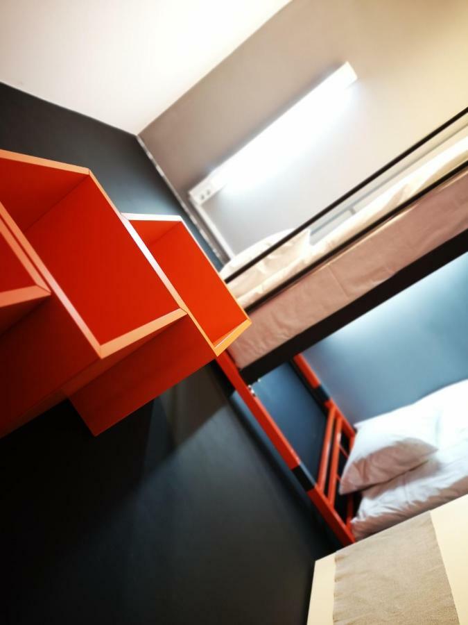 Danhostel Варшава Экстерьер фото