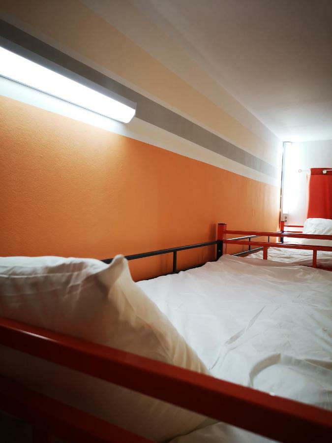 Danhostel Варшава Экстерьер фото